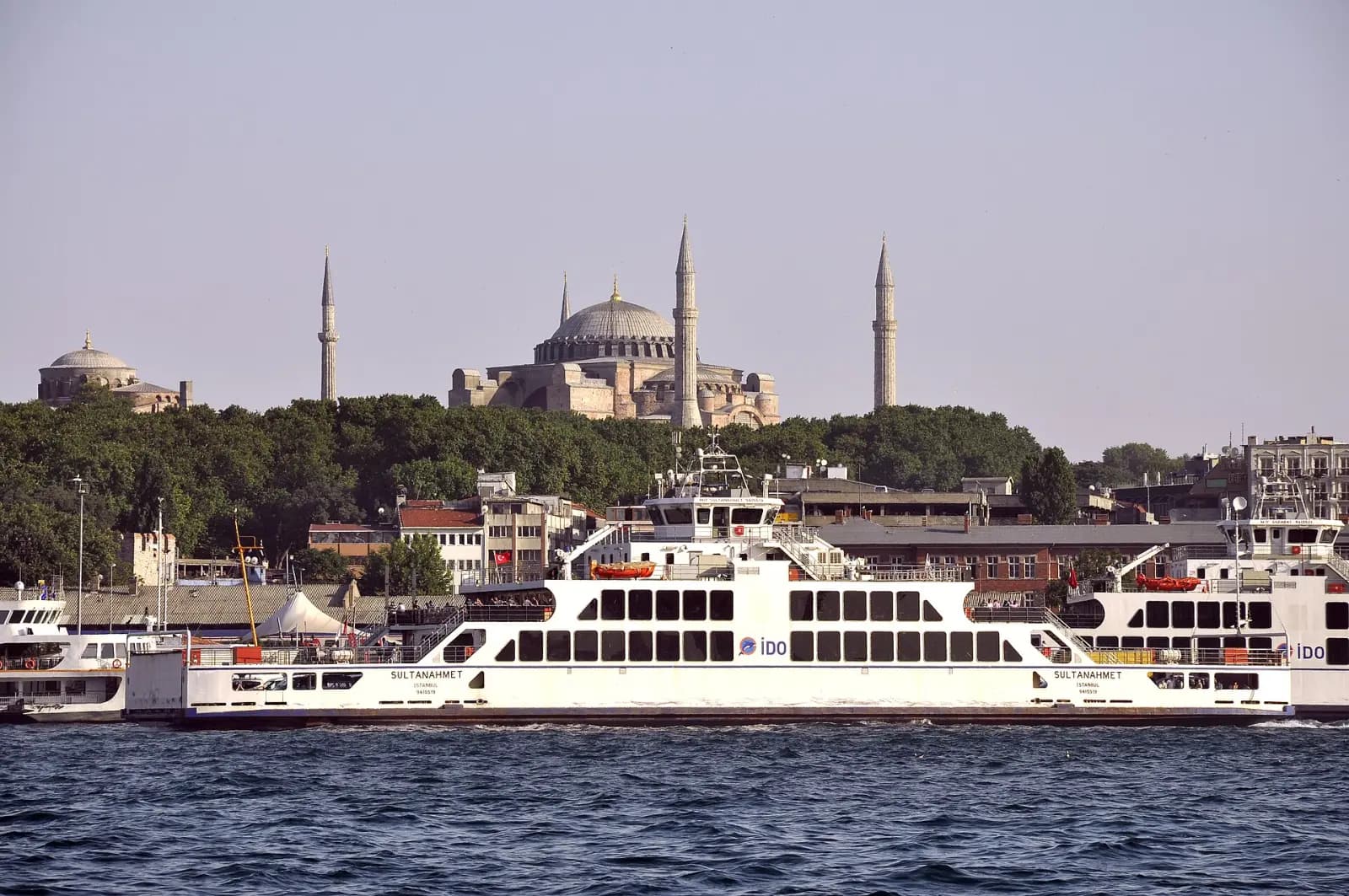 Bosphorus waterfront in Istanbul, Türkiye